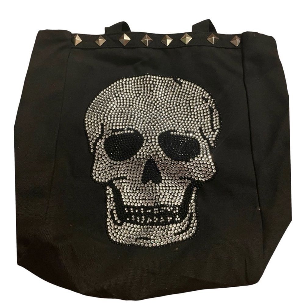💀NWT💀 Neo Skull canvas tote bag 💀 metal studs 💀 🔥CRYSTALS🔥 - Picture 2 of 3